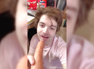 twink Submissive Fag Niko Springs Loves Submitting to Your Cock amateur blowjob