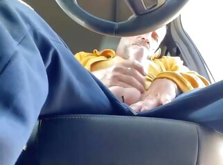 bear Car Wank daddy handjob